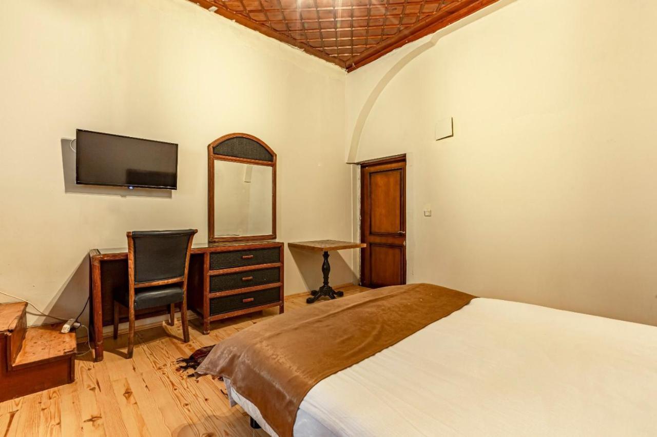 Sari Konak Antalya Luaran gambar