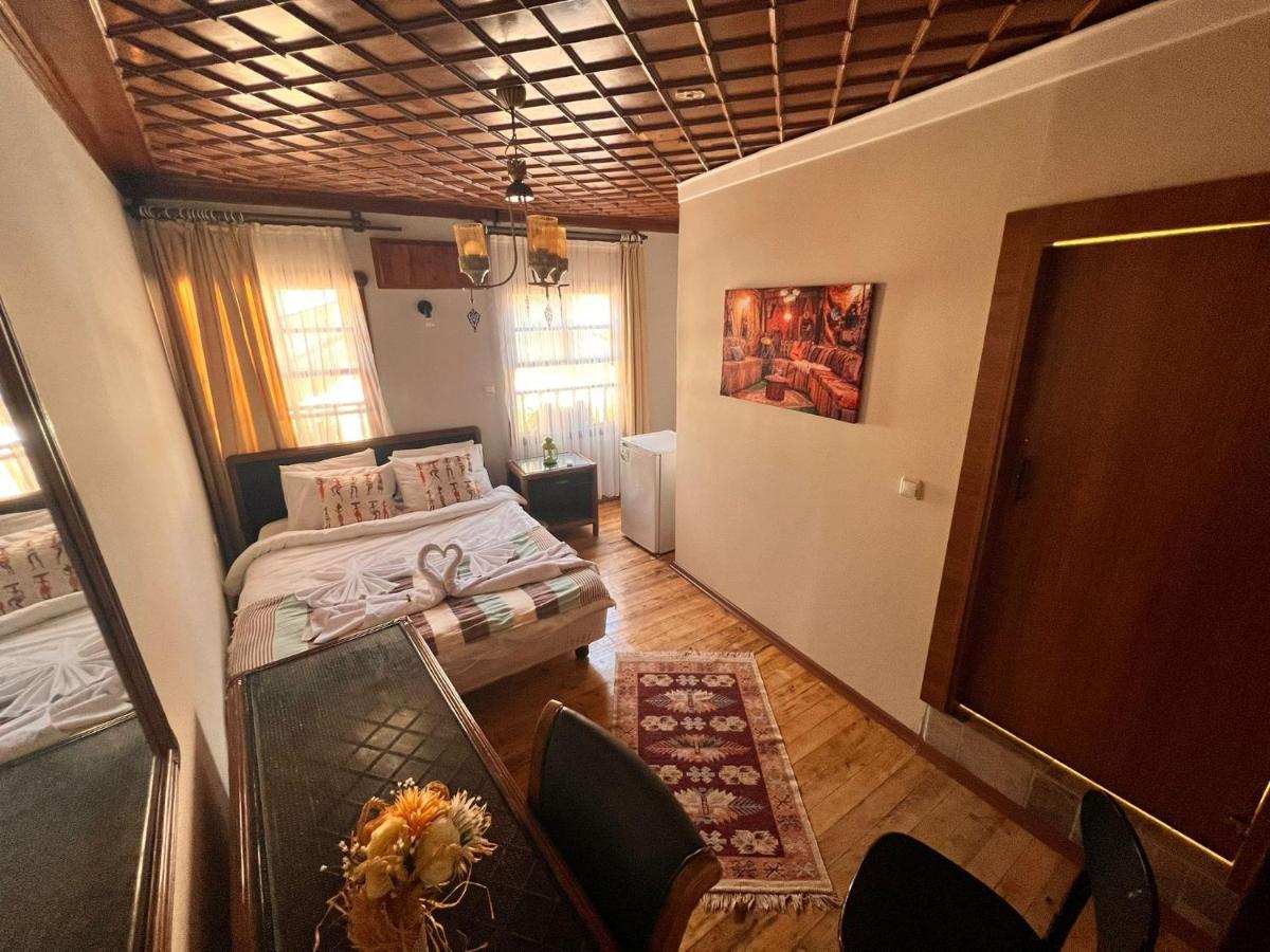 Sari Konak Antalya Luaran gambar