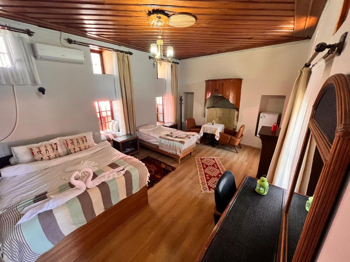 Sari Konak Antalya Luaran gambar